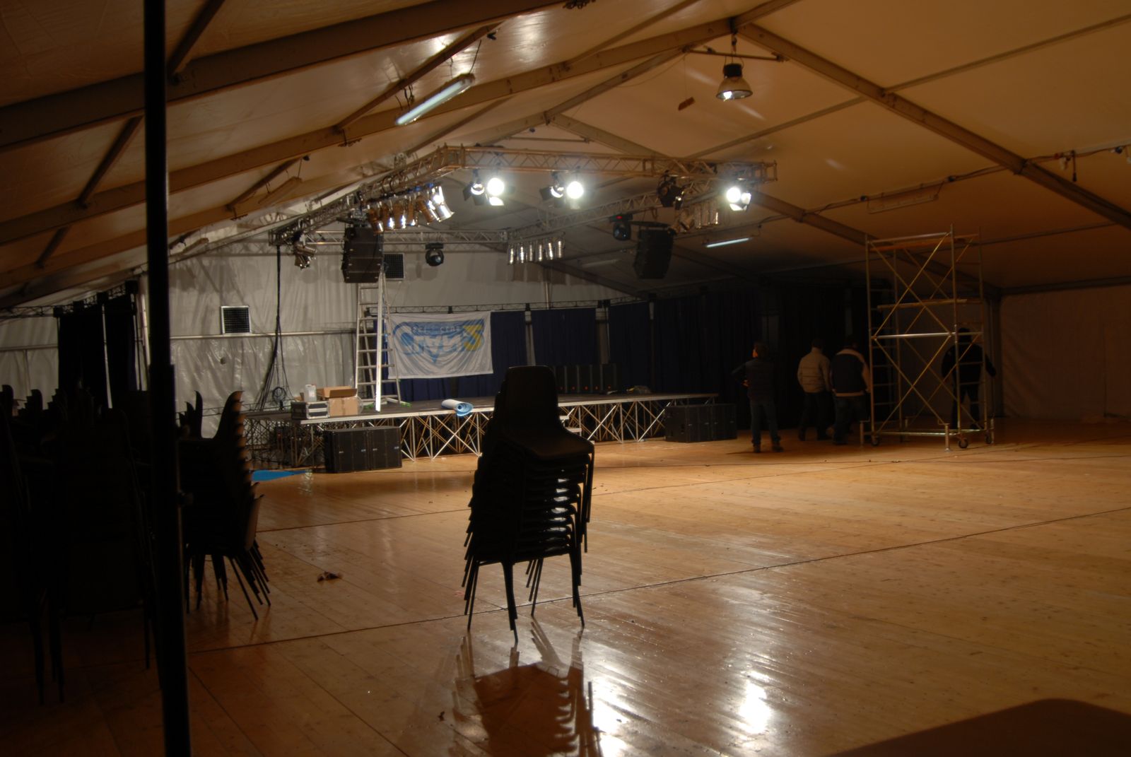 Costruzione Palaclan 00106